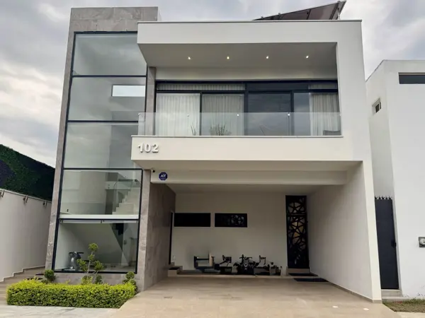 Casa en venta en Amorada Privada Residencial, Santiago — foto 2 de 35