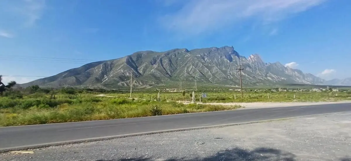 Terreno en venta en Icamole, García — foto 1 de 3