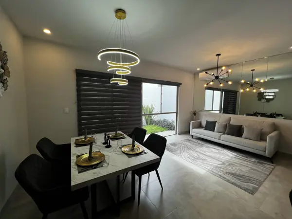 Casa en venta en Mitras Poniente, García — foto 3 de 11