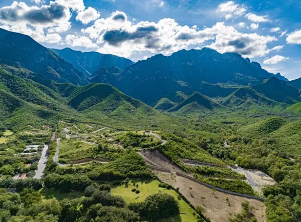Terreno en venta en Bosques de Valle Alto, Monterrey — foto 2 de 9
