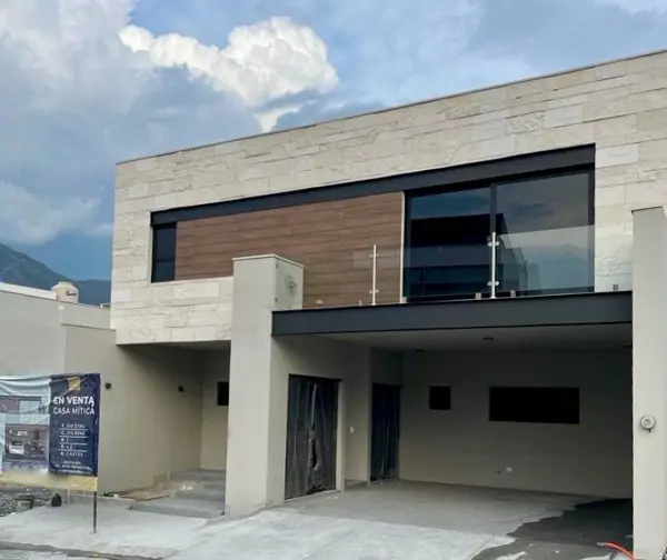 Casa en Venta en Monterrey, Carretera Nacional Casa en Venta en Monterrey, Carretera Nacional