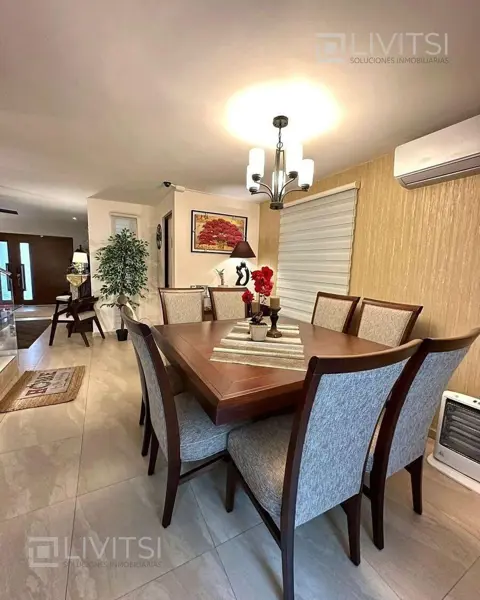 Casa en venta en Jardines de Andalucia, Guadalupe — foto 3 de 12