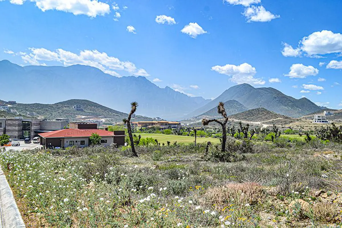 Terreno en venta en Terralta Residencial Country Club, García — foto 1 de 5