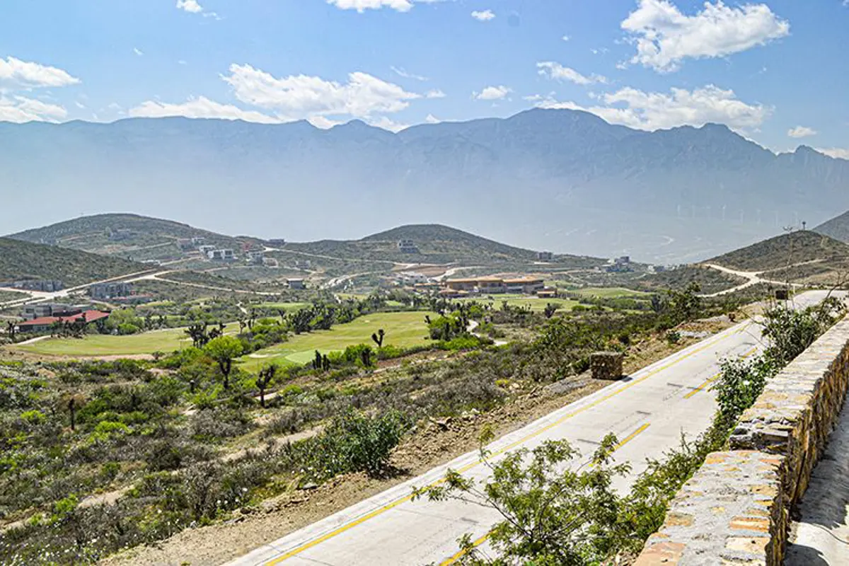 Terreno en venta en Terralta Residencial Country Club, García — foto 1 de 4