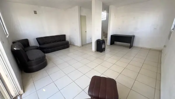 Casa en venta en Santa María, García — foto 3 de 15