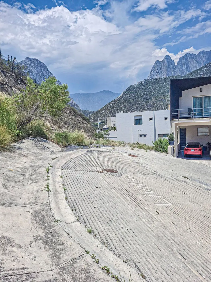 Terreno en venta en Los Cenizos, Santa Catarina — foto 1 de 6
