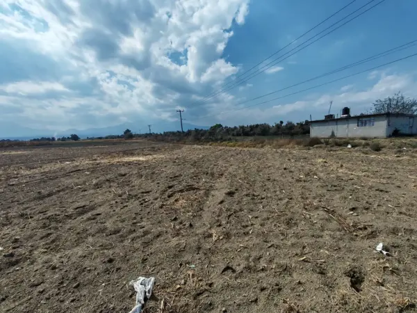 TERRENO EN VENTA EN SANTA ANA XALMIMILULCO, HUEJOTZINGO, PUEBLA.