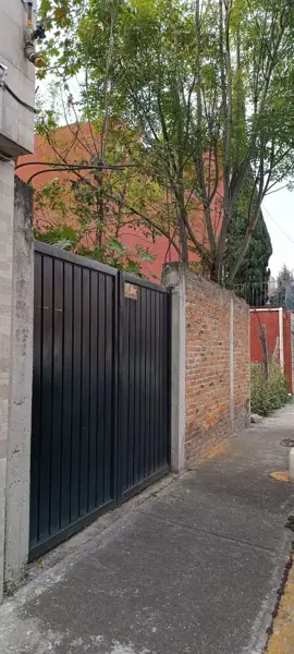 Terreno en venta en Presidentes Ejidales 1a Sección, Coyoacán — foto 2 de 5