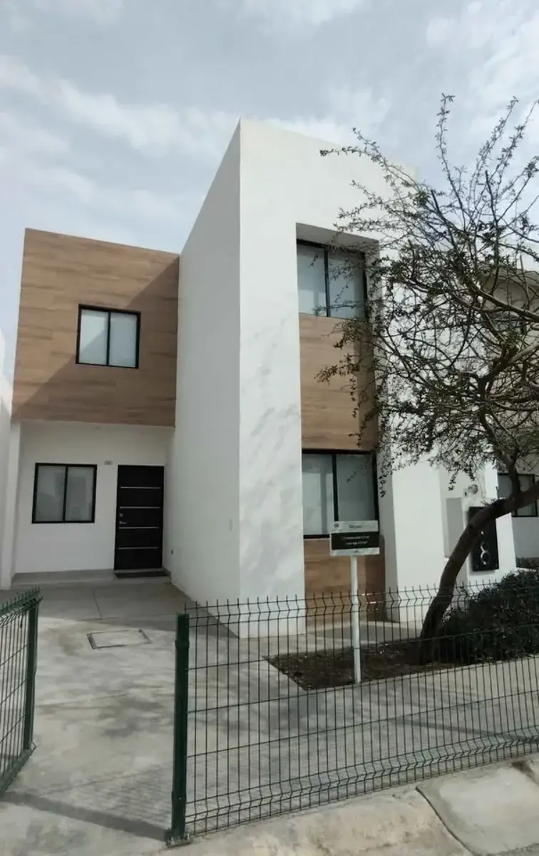 Casa en venta en Los Viñedos, Torreón — foto 1 de 12