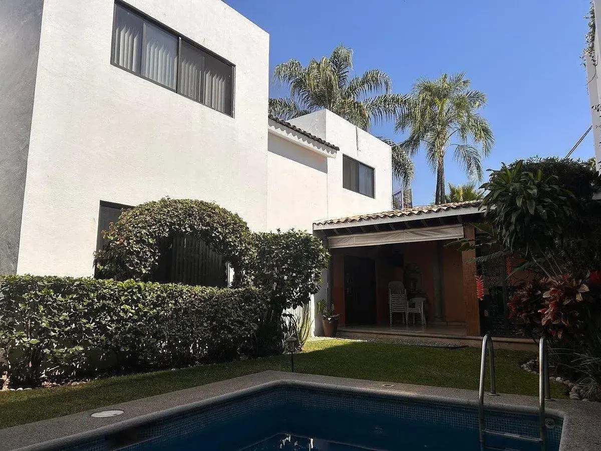 Casa en venta en Amatitlan, Cuernavaca — foto 1 de 26
