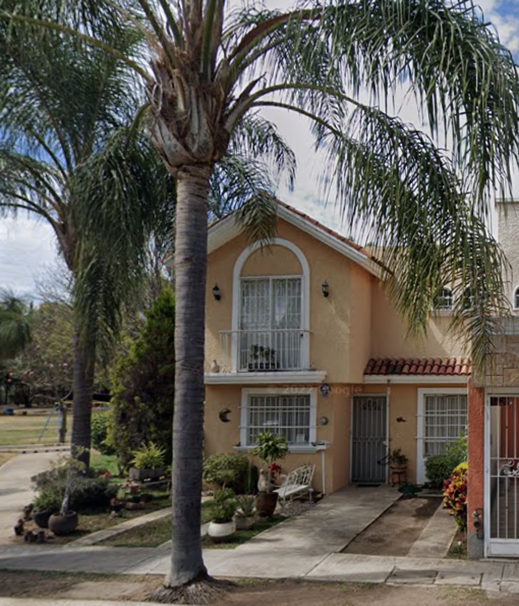 Casa en venta en Residencial del Valle, Zapopan — foto 1 de 10
