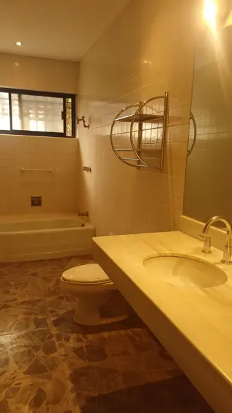 Departamento en renta en Del Valle, San Pedro Garza García — foto 3 de 4