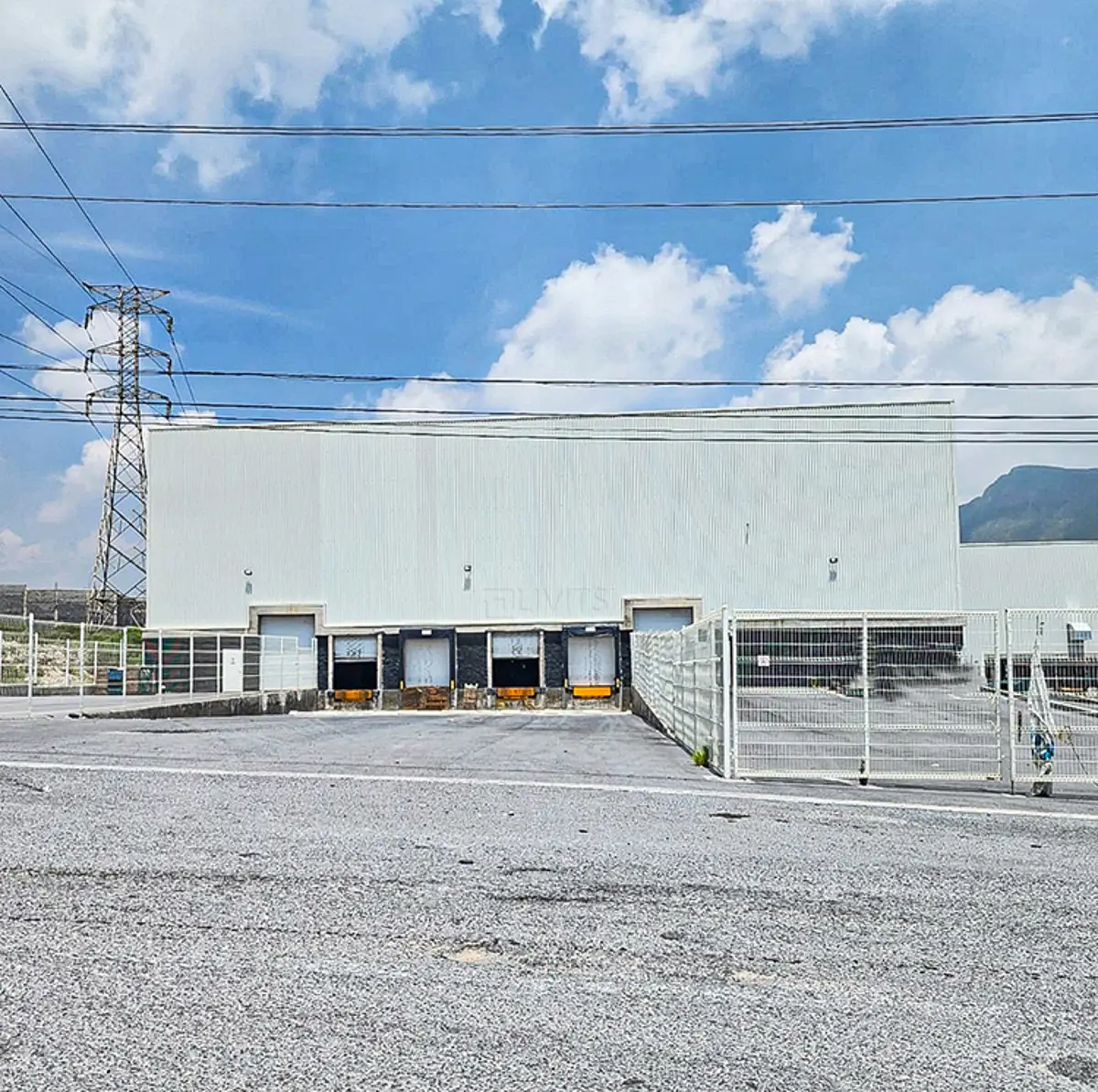 Bodega en renta en 27 de Mayo, Santa Catarina — foto 1 de 4