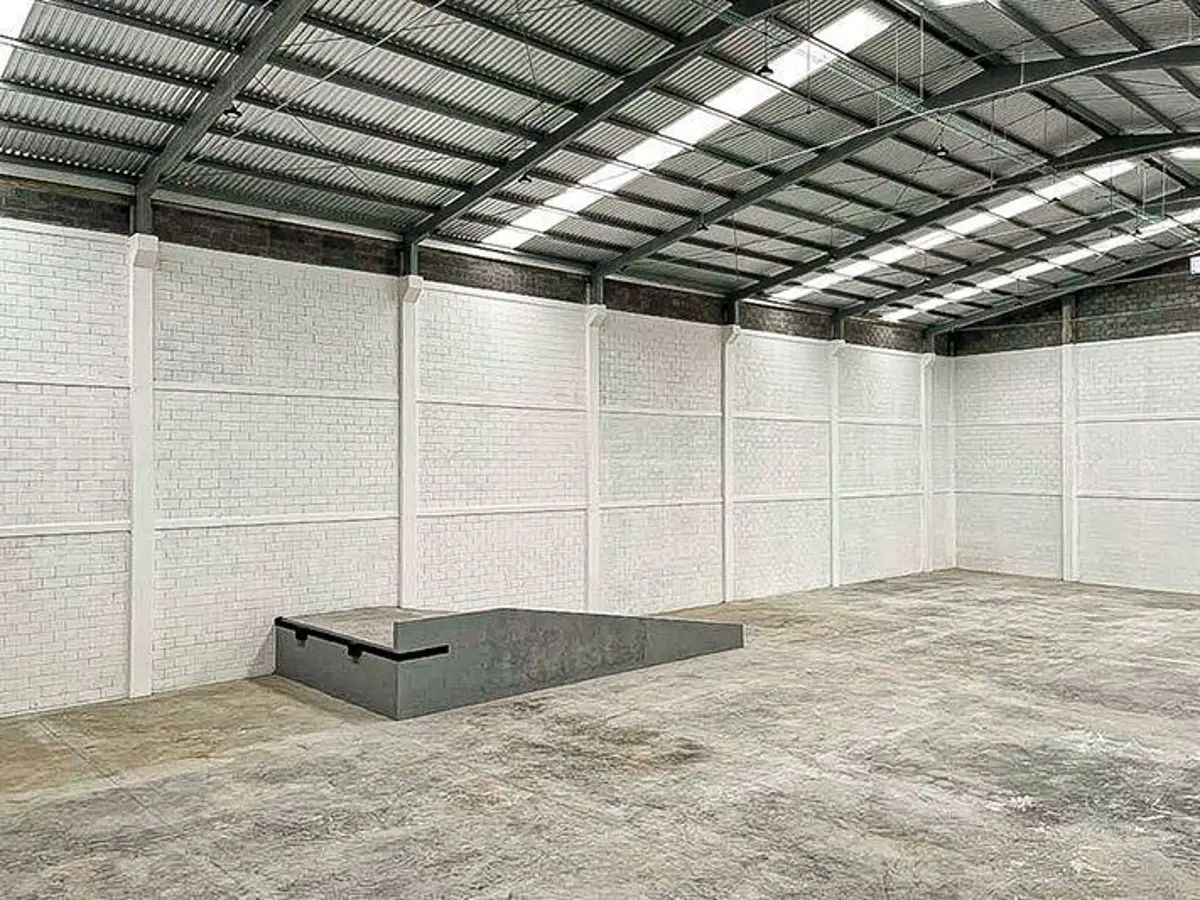 Bodega en renta en 27 de Mayo, Santa Catarina — foto 1 de 9