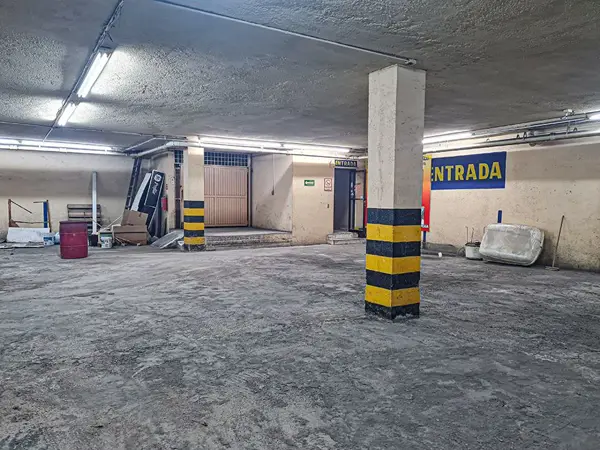 Edificio en venta en Mitras Centro, Monterrey — foto 2 de 10