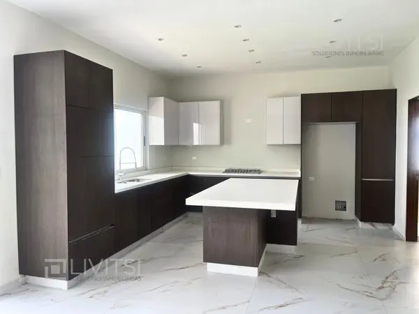 Casa en venta en Valle de Cristal, Monterrey — foto 2 de 11