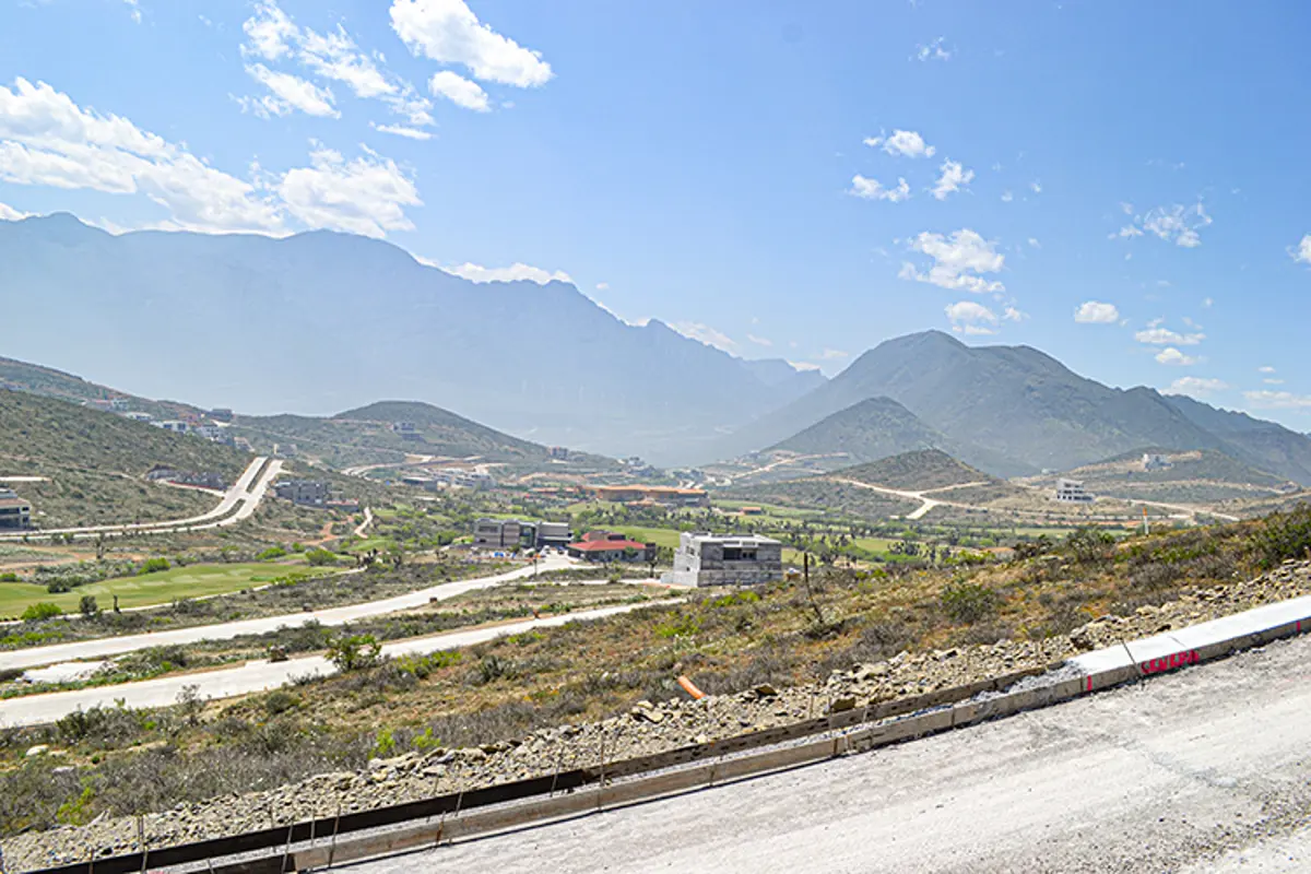 Terreno en venta en Terralta Residencial Country Club, García — foto 1 de 6