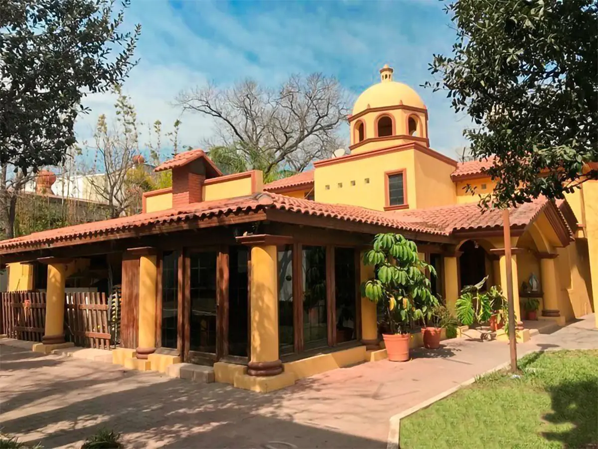 Casa en venta en Ciudad Santa Catarina Centro, Santa Catarina — foto 1 de 13
