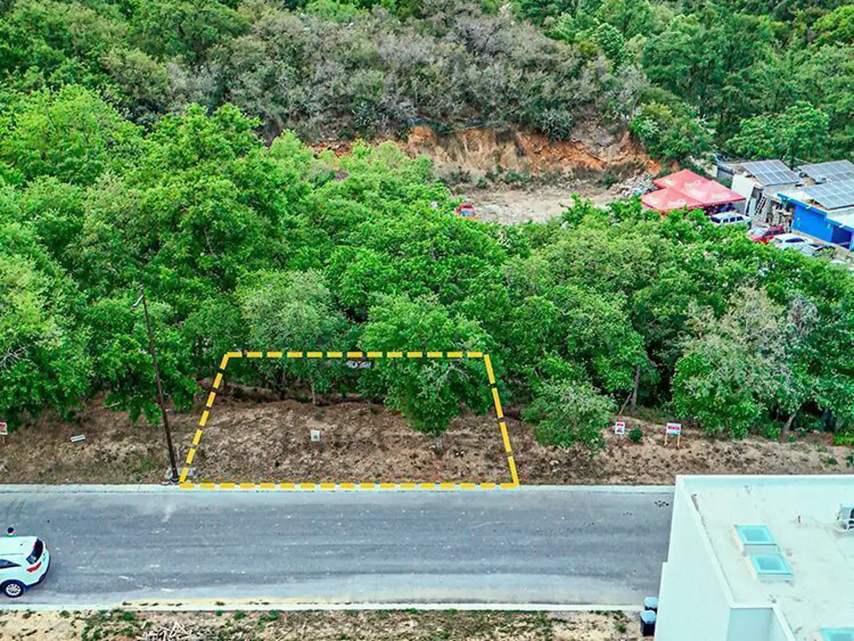 Terreno en venta en Altares Residencial, Santiago — foto 1 de 8
