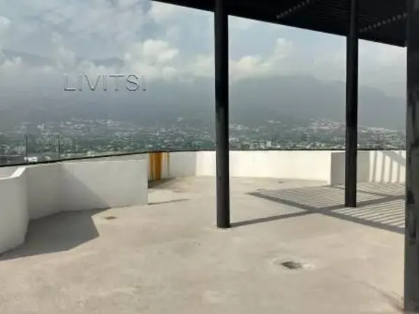 Oficina en venta en Del Valle Sect Norte, San Pedro Garza García — foto 2 de 11