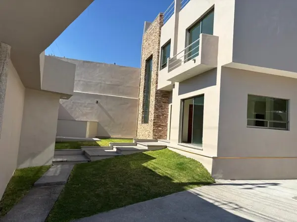 Casa en venta en Burgos Bugambilias, Temixco — foto 2 de 39