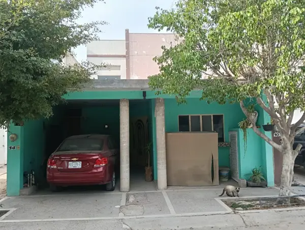 Casa en venta en Quintas la Perla, Torreón — foto 1 de 14