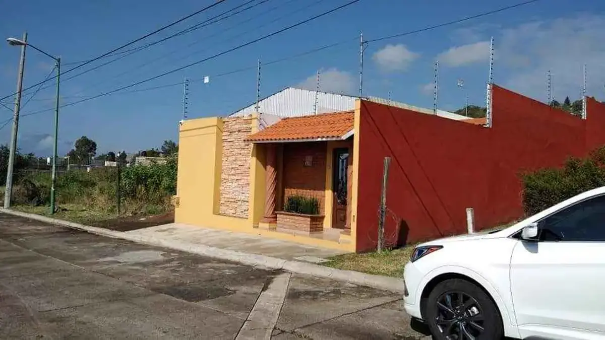 Local en venta en Defensores de Puebla, Morelia — foto 1 de 10