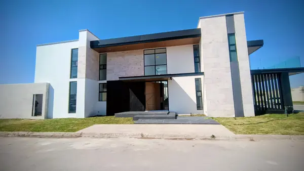 Casa en venta en El Cardenchal, Torreón — foto 2 de 28