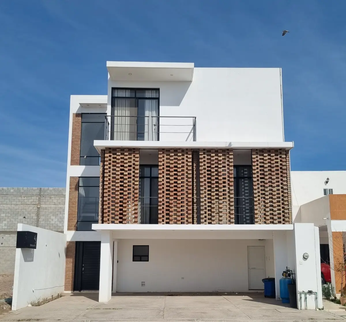 Casa en venta en Villas del Renacimiento, Torreón — foto 1 de 19
