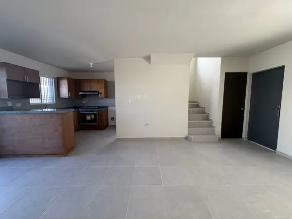 Casa en renta en Foret, Saltillo — foto 3 de 37