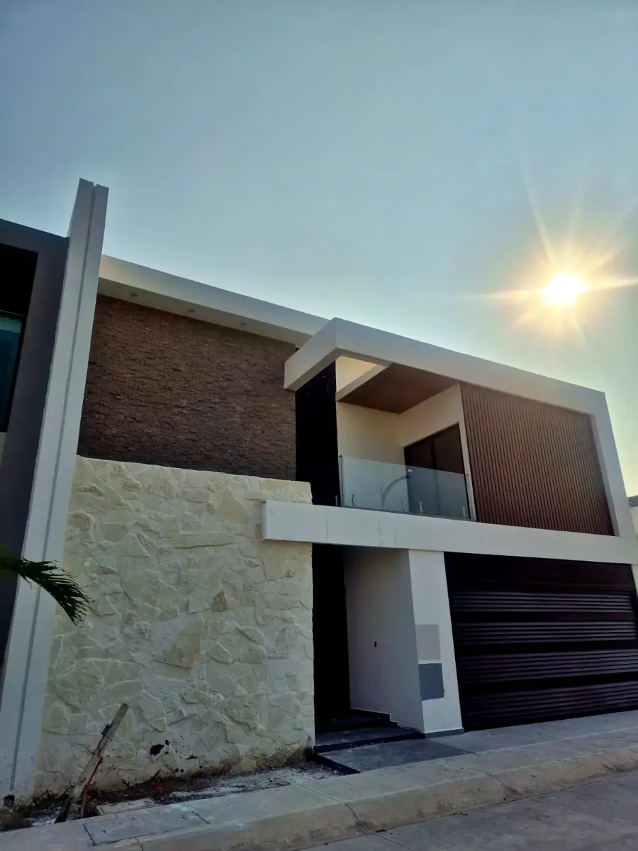Casa en venta en Las Palmas, Medellín de Bravo — foto 1 de 16