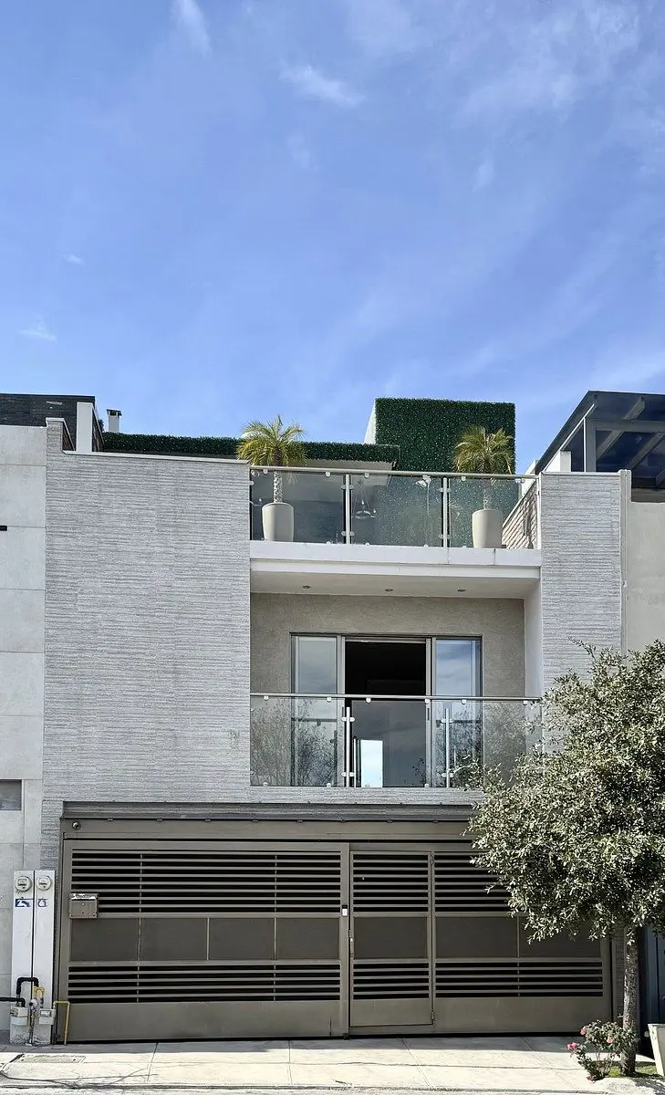 Casa en venta en Dominio Cumbres, García — foto 1 de 50