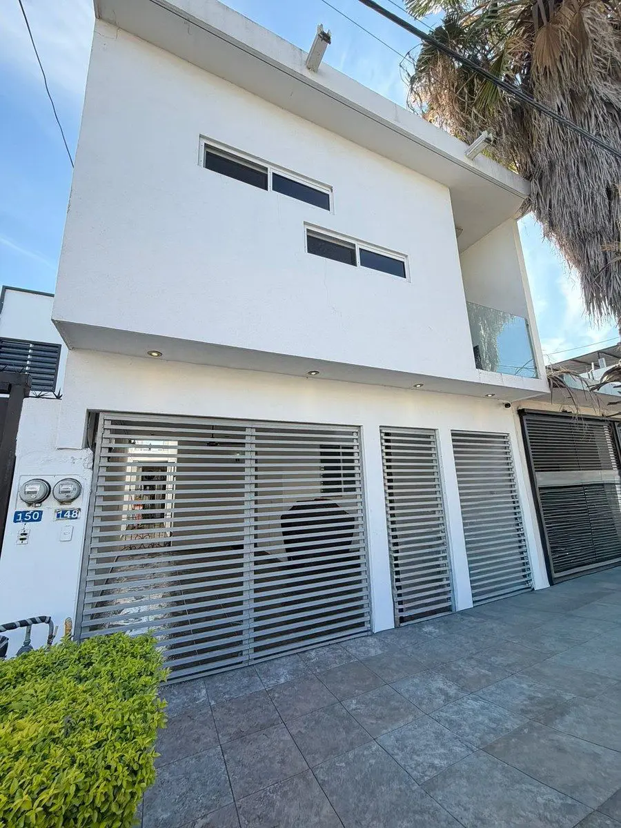Casa en renta en Paseo de la Loma, Apodaca — foto 1 de 28