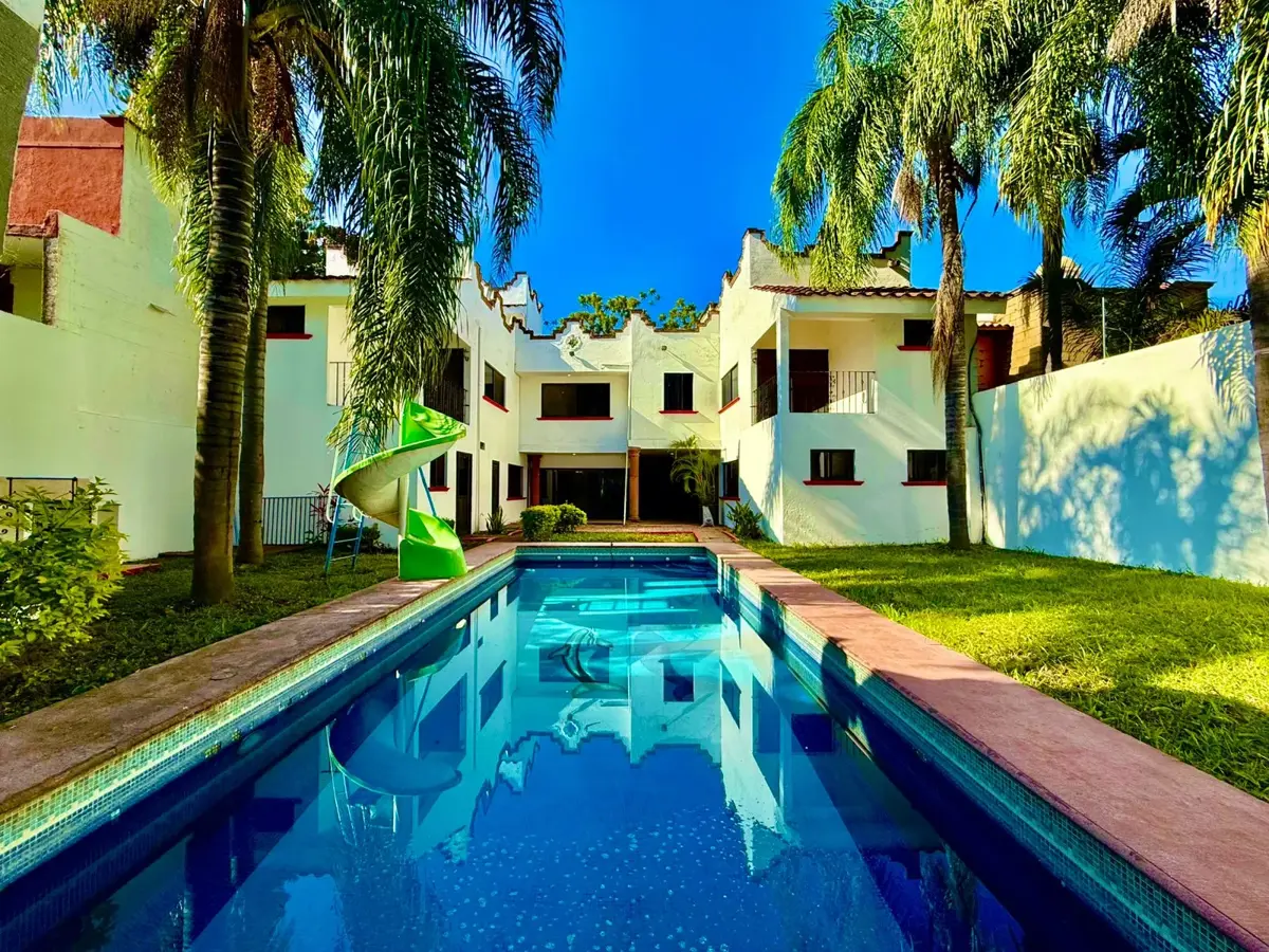 Casa en venta en Las Fincas, Jiutepec — foto 1 de 41