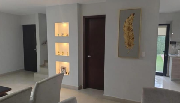 Casa en venta en Quinta Montecarlo, San Nicolás de los Garza — foto 2 de 14