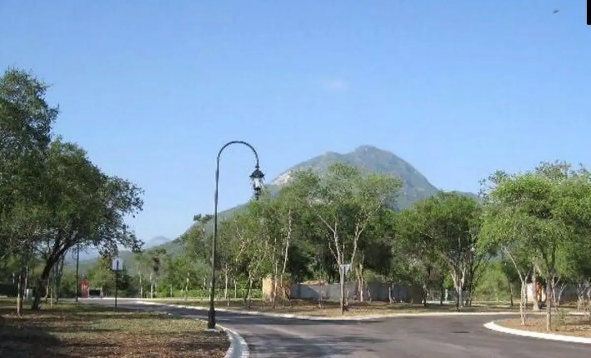 Terreno en venta en Bosques de la Silla, Monterrey — foto 1 de 3