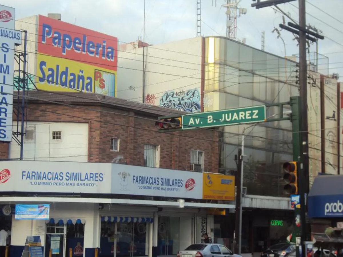 Edificio en renta en Centro, Monterrey — foto 1 de 3