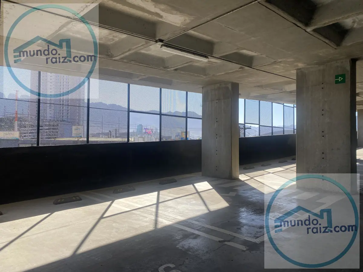 Departamento en venta en Mitras Sur, Monterrey — foto 1 de 27