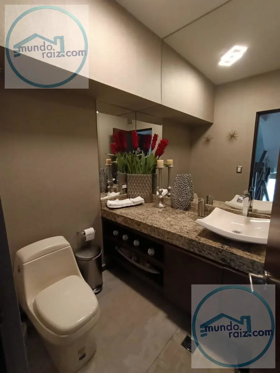 Casa en venta en Lomas de San Agustín 1er. Sector, San Pedro Garza García — foto 1 de 18