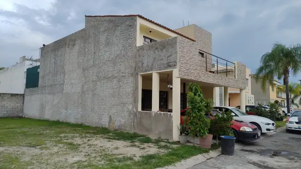 Casa en venta en Valle de las Flores, Tlajomulco de Zúñiga — foto 2 de 20