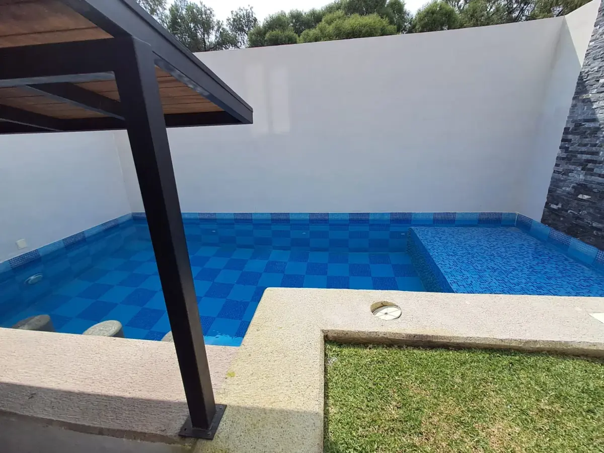 Departamento en renta en 3 de Mayo, Ixtapan de la Sal — foto 1 de 16