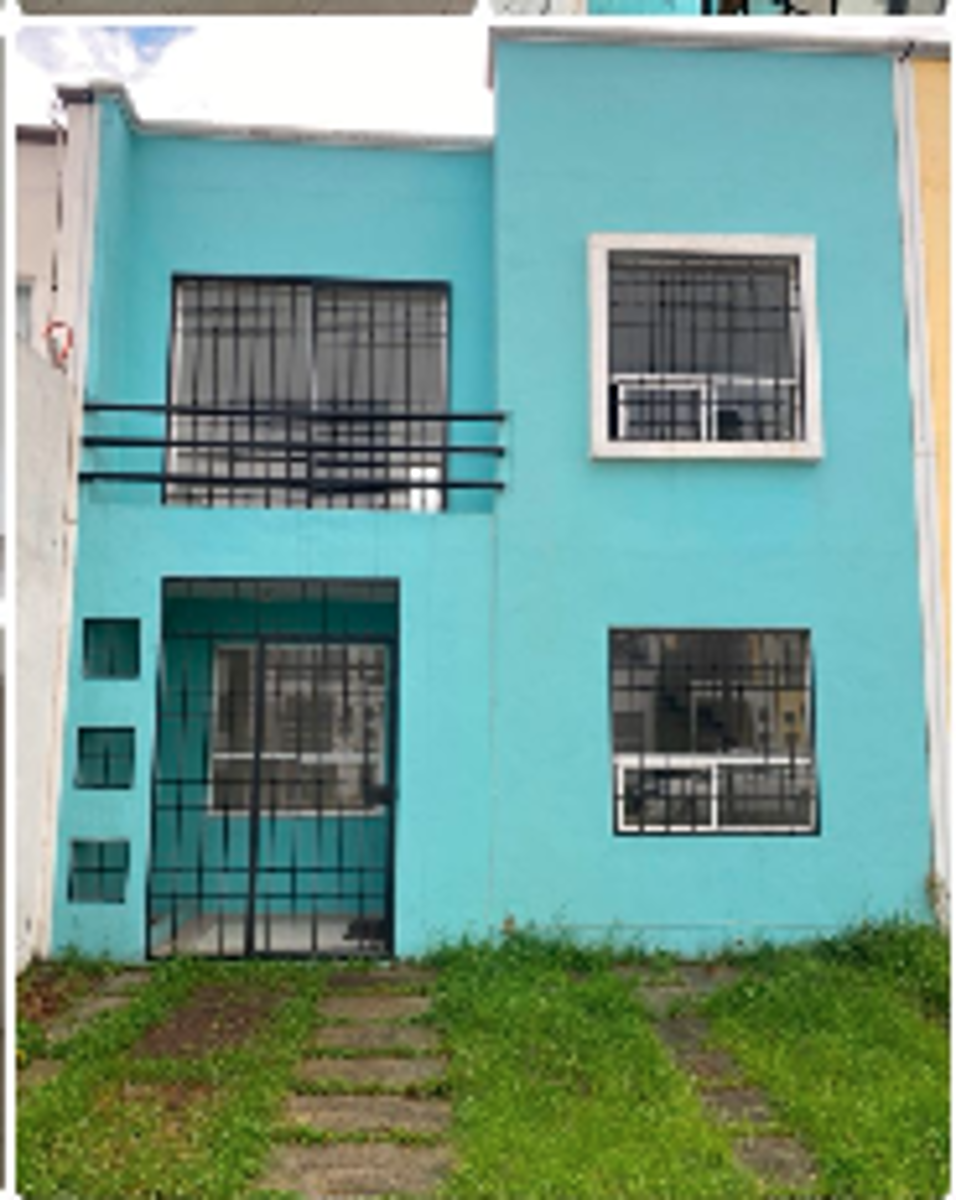 Casa en venta en Bosques de Cantabria, Toluca — foto 1 de 17