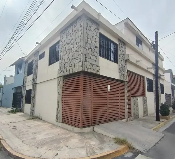 Casa en venta en Lomas de Anahuac, Monterrey — foto 2 de 11