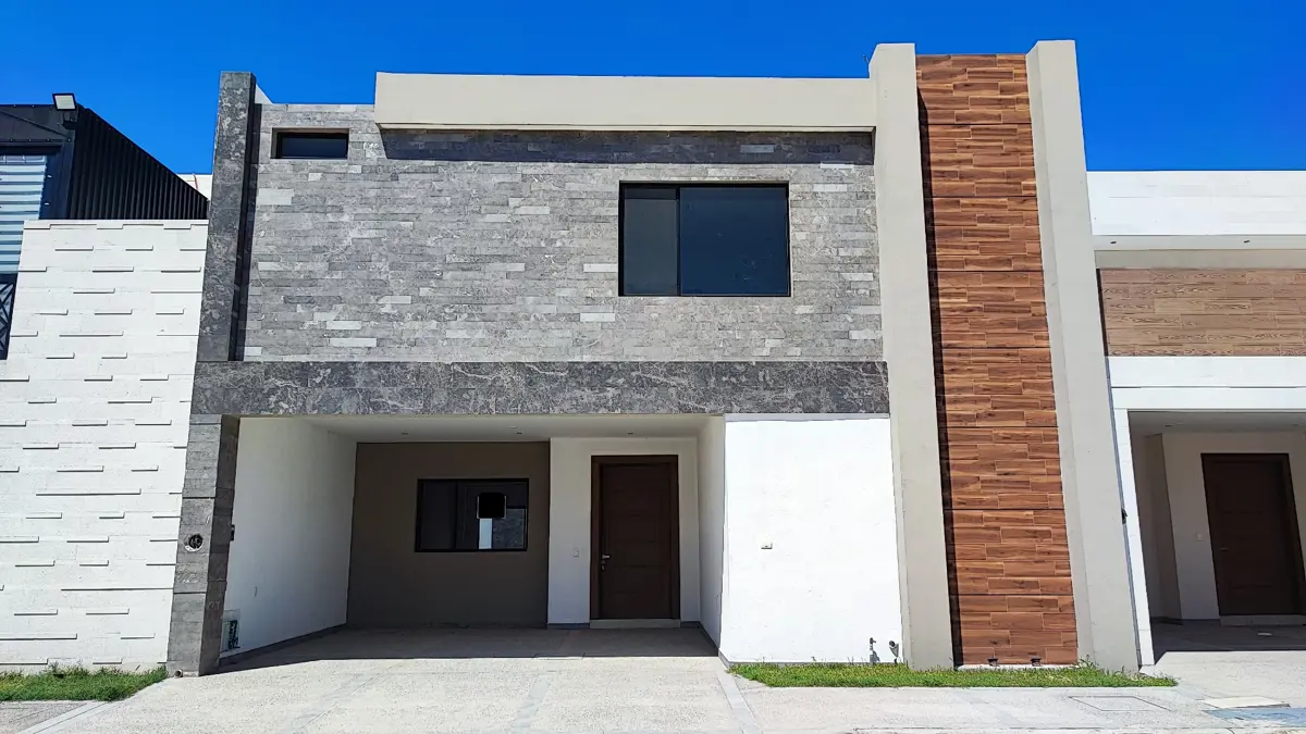 Casa en venta en Los Viñedos, Torreón — foto 1 de 40