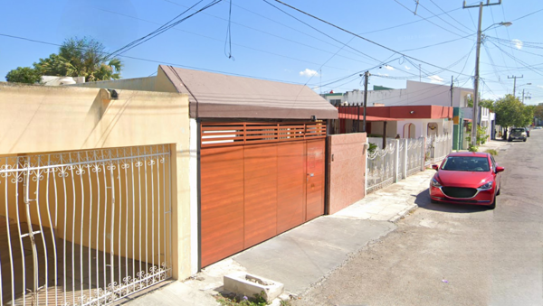 Casa en venta en Yucalpeten, Mérida — foto 2 de 22