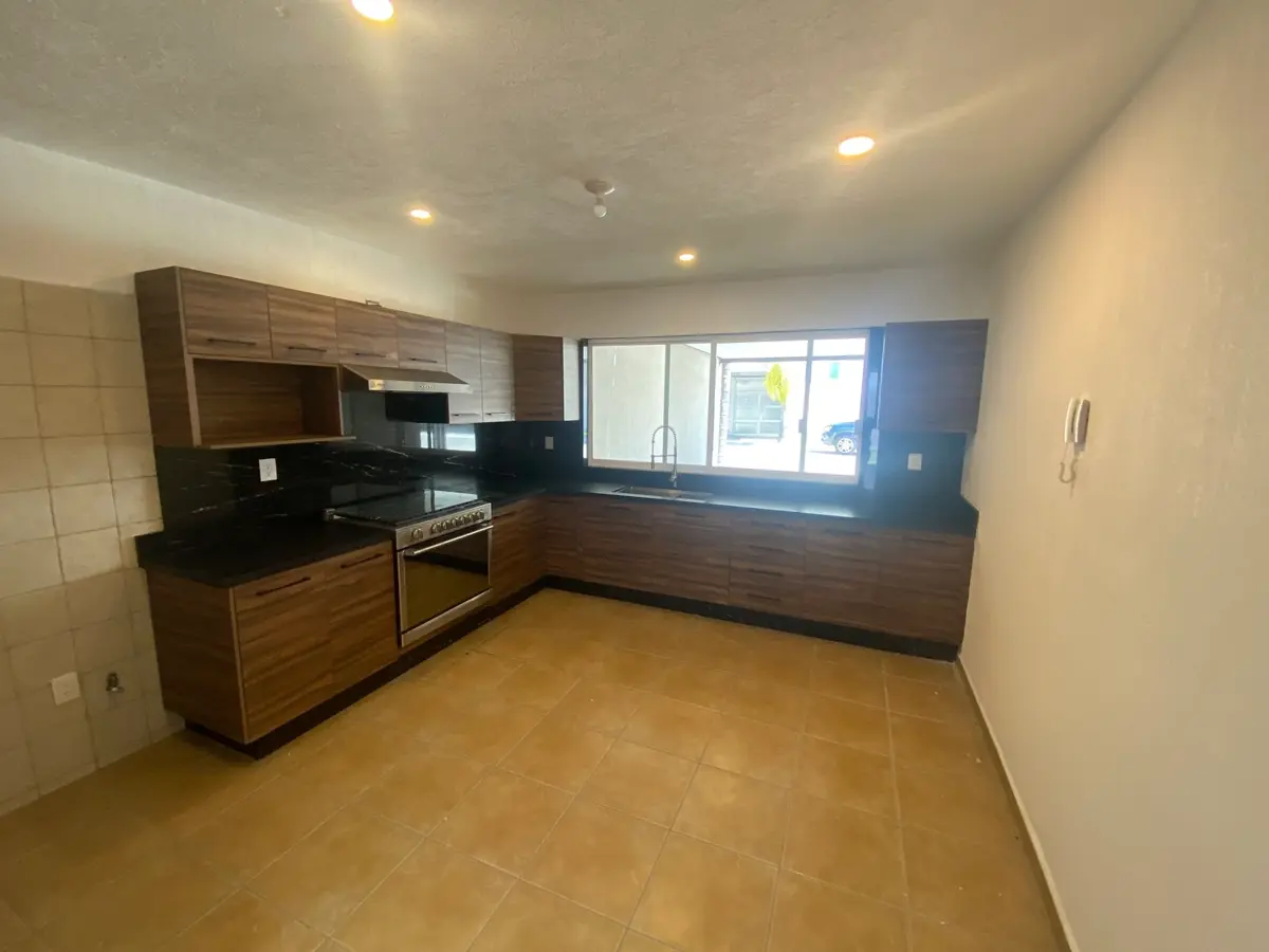 Casa en renta en El Pueblito Centro, Corregidora — foto 1 de 28