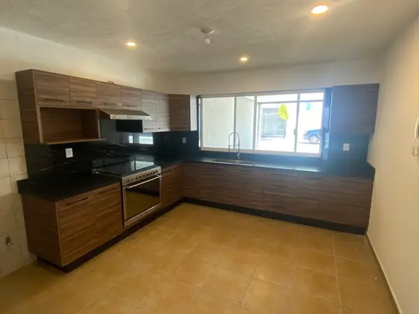 Casa en renta en El Pueblito Centro, Corregidora — foto 2 de 28
