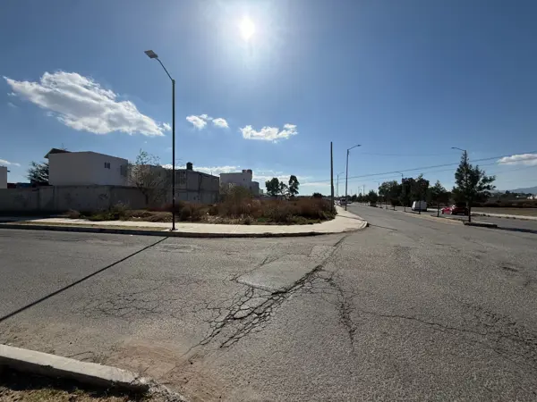 Terreno en renta en Santa María la Calera, Mineral de la Reforma — foto 2 de 12