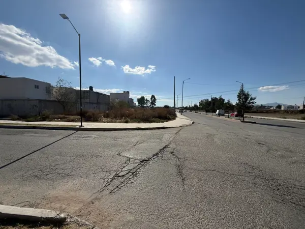 Terreno en renta en Santa María la Calera, Mineral de la Reforma — foto 3 de 12