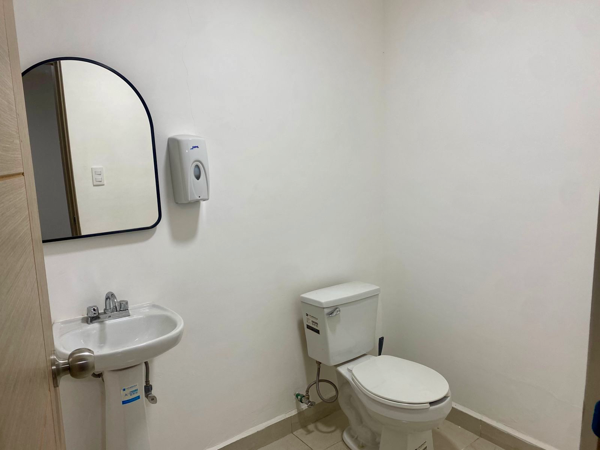 Consultorio en renta en Estrella, Torreón — foto 2 de 2